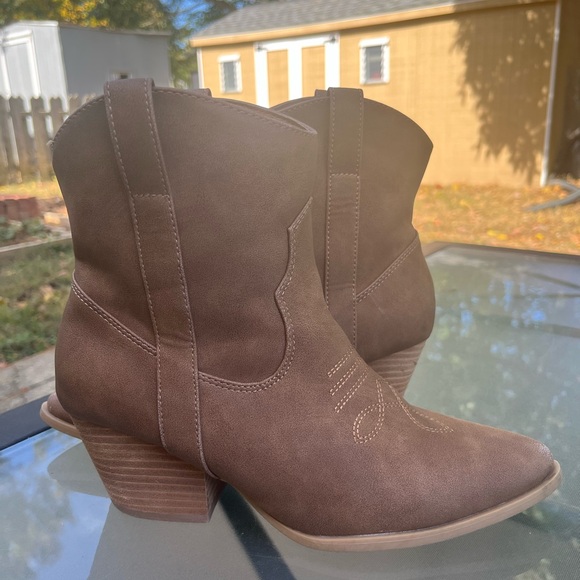 Rachel Zoe boots western cowboy embroidered brown pull on tabs womens size 9 - Picture 12 of 12